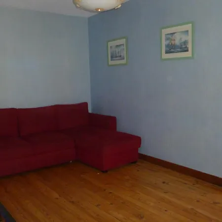 Des Bords De Rance Holiday home Langrolay